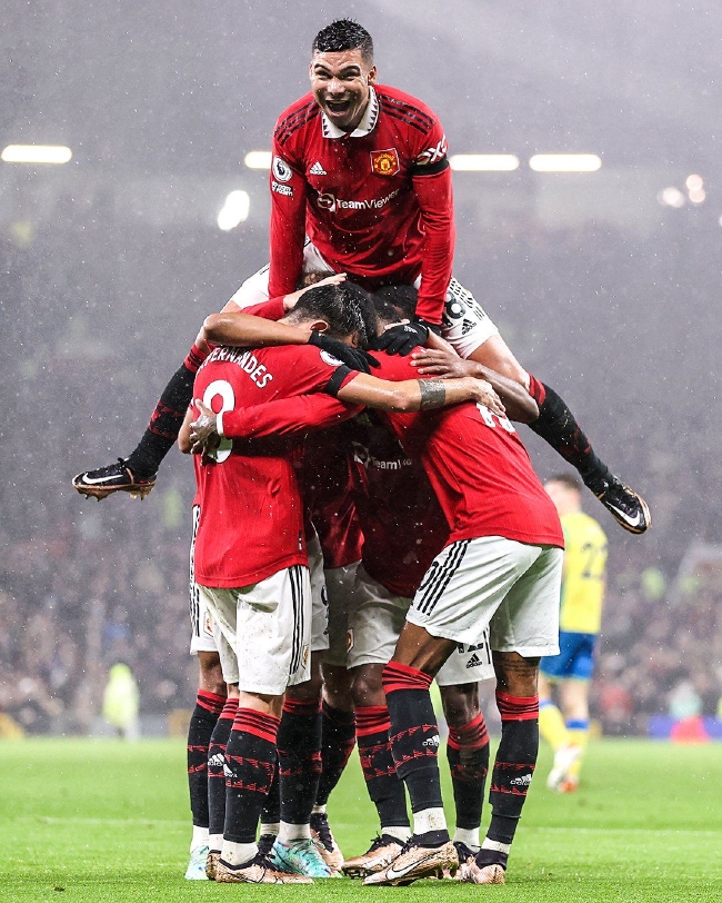 富的中场球 富的中场球