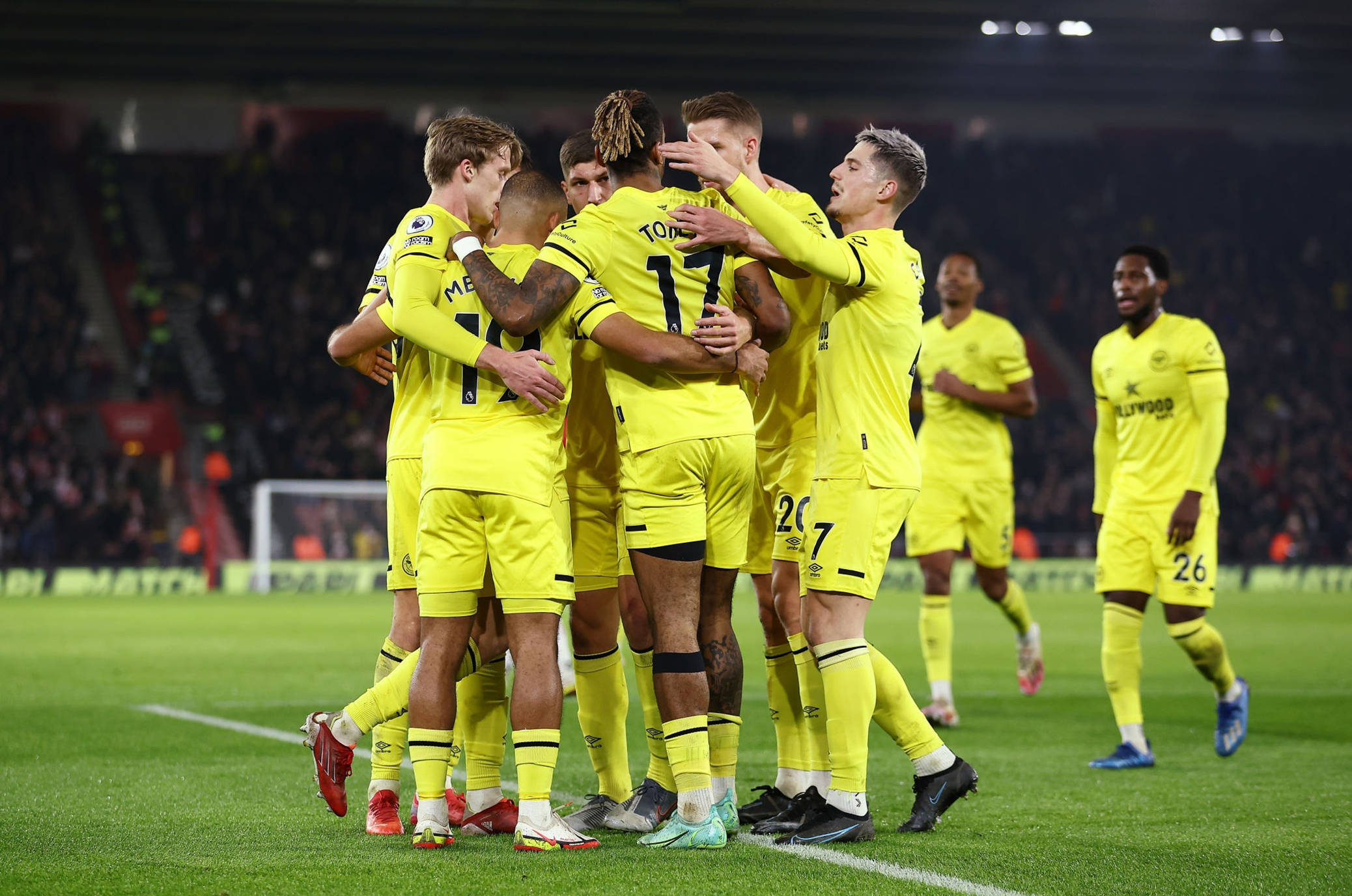 以便在竞争 以便在竞争